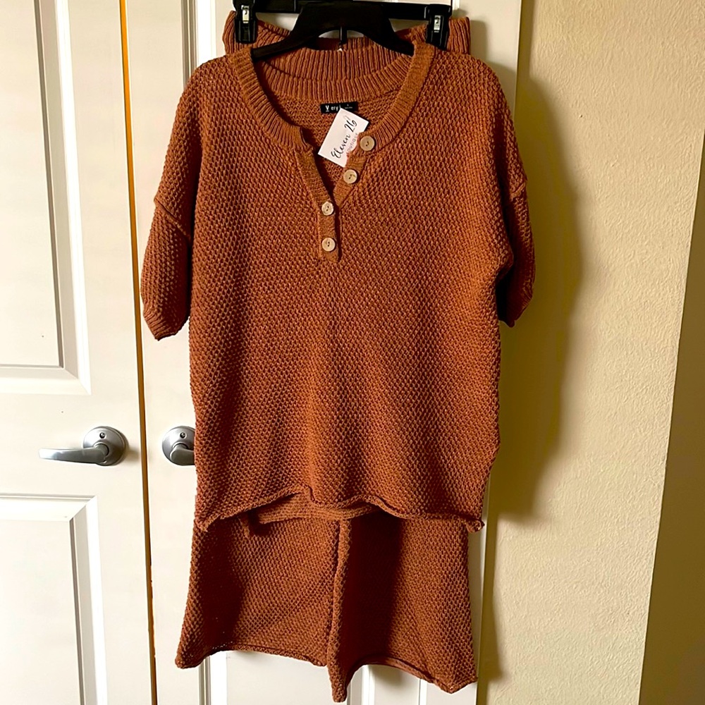 LOUNGE SHIRT AND PANT SET